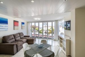 Apartment by the sea in Los Cristianos