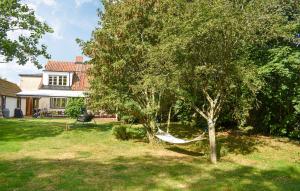 4 Bedroom Amazing Home In Simrishamn