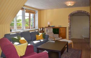 4 Bedroom Amazing Home In Simrishamn