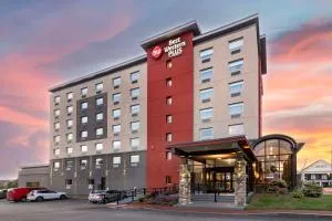Best Western Plus Landmark Inn - Meredith