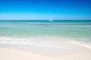 Sandpiper Cove 8122- by Holiday Isle Properties