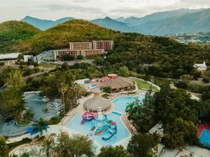 Bahia Escondida - Ciénaga