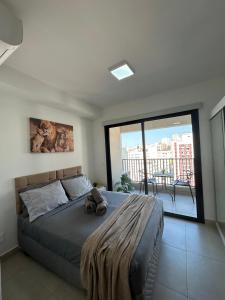 Studio ao lado do Shopping Frei Caneca