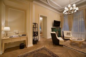 Wilson Palace by LOFT