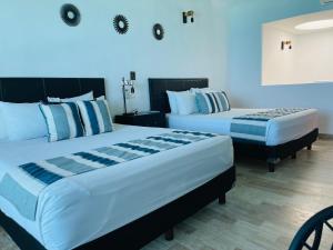 Beachside Apartments Cancun