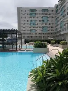 Mountain Views Studio Two Dumaguete - 锡基霍尔