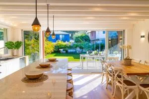 HolidayRento - Capri Beach House - 芬加尔湾