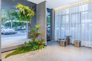 Atour Light Hotel Wuhan Hankou Railway Station Tangjiadun Subway Station