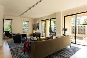 Sophisticated Apartment -City