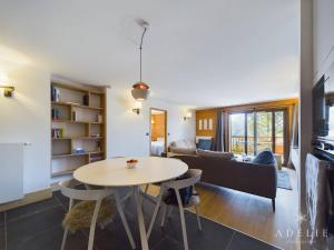 Luxueux Appartement 8 Pers, SPA, Près des Pistes, Parking, WIFI - FR-1-398-667