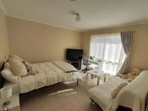 Ballarat 2 Bedroom Guest Suite - Cozy and Convenient, VIC - Enfield