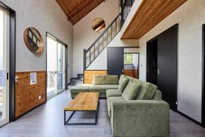 The No 10 Fuji Yamanakako