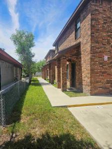 Apartment near University