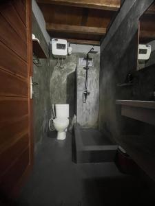 Surf Loft with Private Kitchen and Shared Pool Canggu