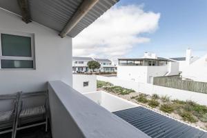 Stylish Coastal Retreat in Paternoster