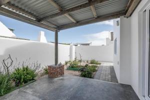 Stylish Coastal Retreat in Paternoster