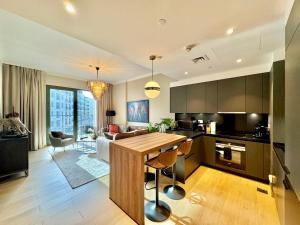 Luxury Apartment and Sandy Private Beach