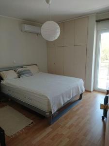 Athens Riviera Beach Retreat