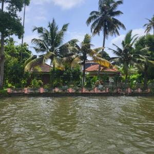 The RiverBells -An Island Stay