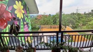 Tagaytay City - Casa Clark - Daisy