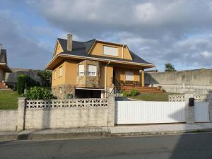 Preciosa casa en A Caridad