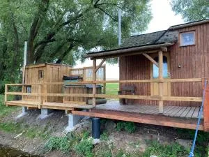 Mini chatka s rybníčkem a saunou - Štoky