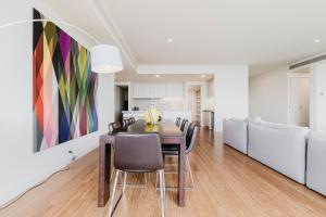 Luxurious Enormous 5brm Penthouse