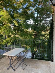 B&B / Chambres d'hotes L-Amandiere : photos des chambres