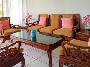 Cozy Homestay Syariah Mitra RedDoorz Bandung