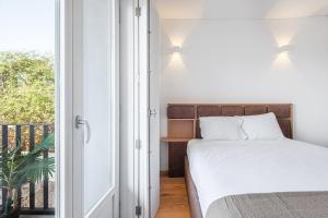 GuestReady - Over the Bridge
