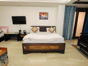 Taj Inn Residency