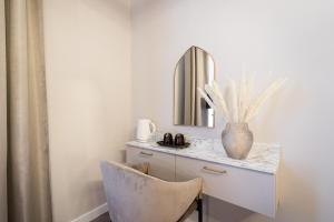 Timeless Boutique Suites by BQA