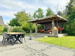 Bungalow 77 op Recreatiepark De Wielen