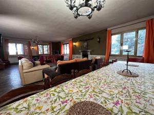 Casa para fiestas 16 personas, barbacoa y terraza