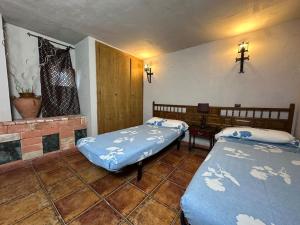 Casa para fiestas 16 personas, barbacoa y terraza