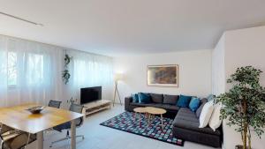 Unique Serviced Living at Basel Waterfront 9001