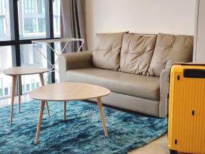 GM B-1205 TWO BEDROOMS Cozy Netflix BySTAY