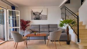 Beachfront 4BR - Pool - Terrace - Torremuelle