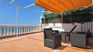 Beachfront 4BR - Pool - Terrace - Torremuelle