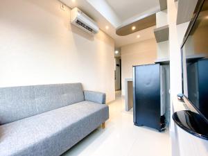 Cozy and Comfort 2BR at Pollux Chadstone Apartment By Travelio