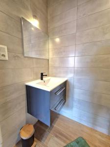 Pontarlier Centre Historique 3ème - Ma Petite Résa