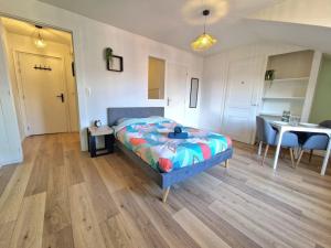 Pontarlier Centre Historique 3ème - Ma Petite Résa