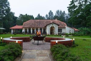 SaffronStays Biccode Woodside Heritage