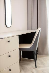 SaDim Lux Apartment City Tower-18th floor