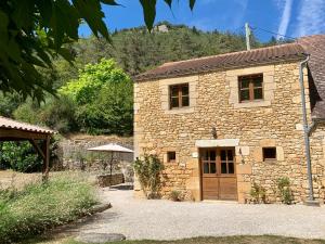Maisons de vacances Le Gite du Pont de Cause : Maison 2 Chambres