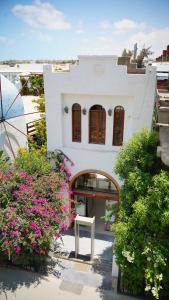 Ios Hotel & Village Extension