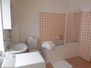 Maisons de vacances Homestay Chateau De Saint-Maixant : photos des chambres