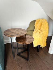 Work & Relax- Convenient 2-Bed House