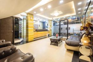 Hotel Red Castle - Karol Bagh -luxury meets comfort