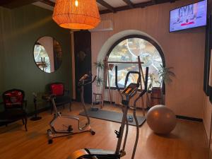 Hotels Logis Hotel de France & Restaurant Pamiers : photos des chambres
